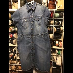 Looove this Denim Dress